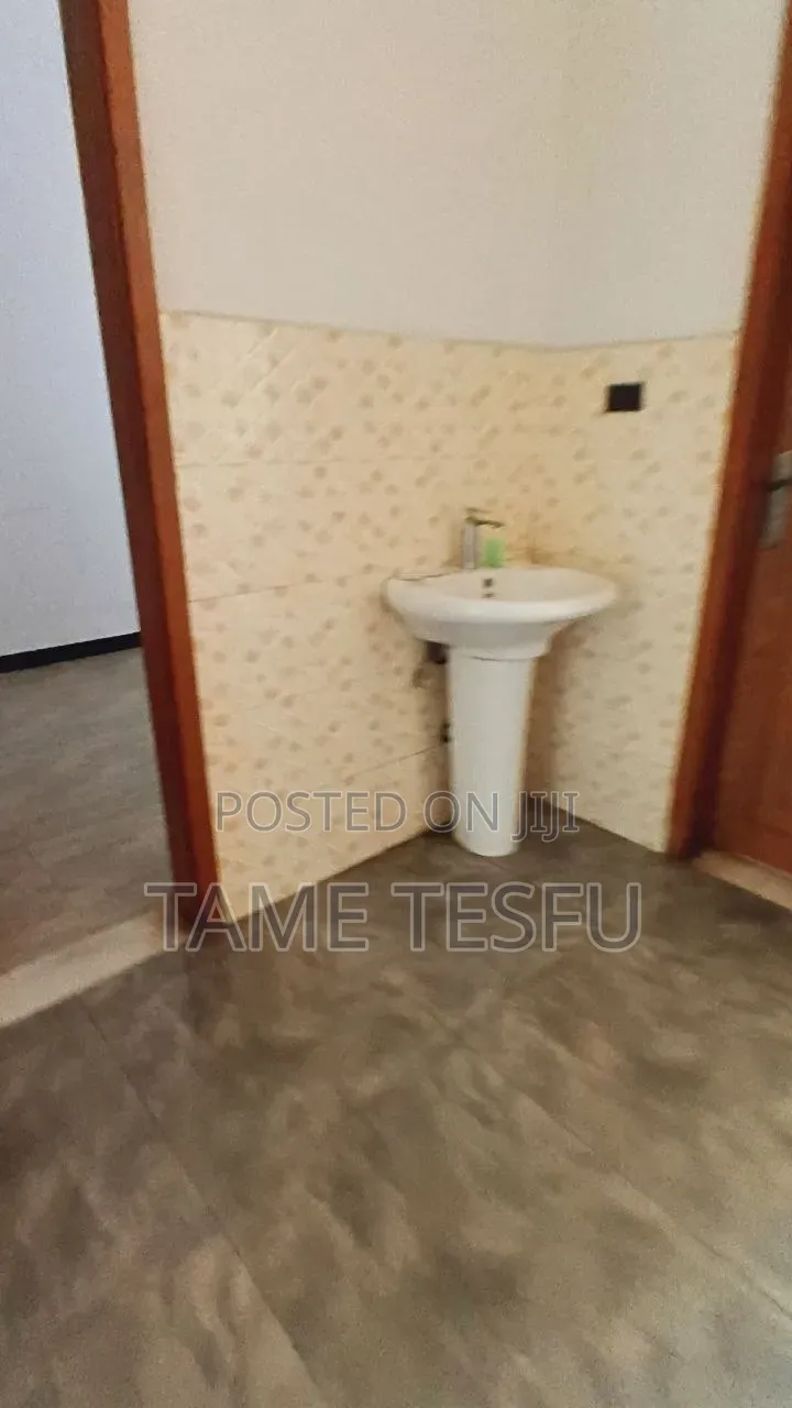 Furnished 4bdrm Villa in Semit, Bole for sale