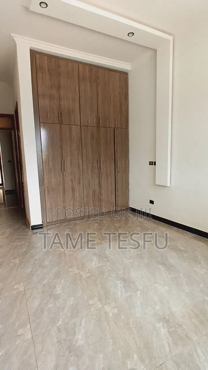Furnished 4bdrm Villa in Semit, Bole for sale