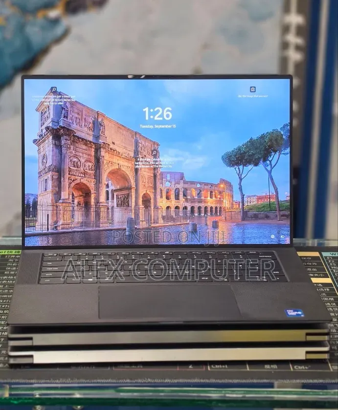 New Laptop Dell Precision 5560 16GB Intel Core i7 SSD 512GB