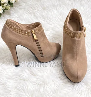 Bonda Shose.38.
