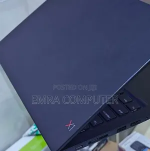 New Laptop Lenovo 8GB Intel Core i5 SSD 512GB