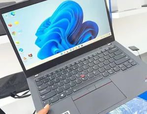 New Laptop Lenovo ThinkPad T14s Gen 2 32GB Intel Core i7 SSD 512GB