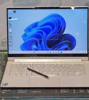 New Laptop Lenovo Yoga 9i 16GB Intel Core i7 SSD 512GB