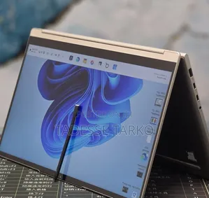 New Laptop Lenovo Yoga 9i 16GB Intel Core i7 SSD 512GB