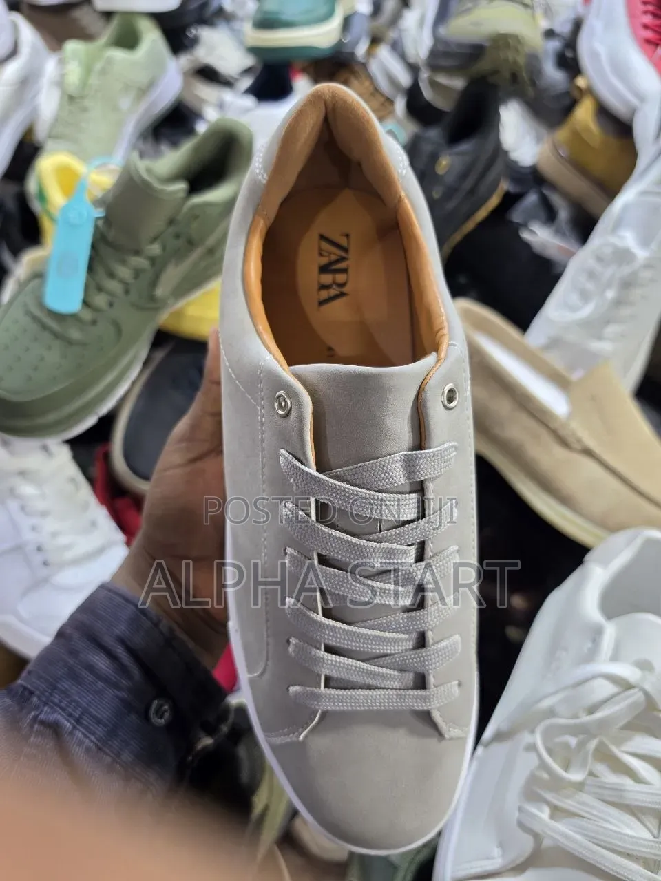 Zara Cream Color High Master Quality Flat Lather Shoes for Man's