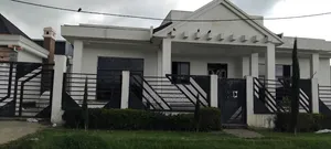 Furnished 8bdrm Villa in Ropack Realestate, Oromia-Finfinne for sale