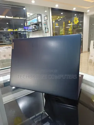 Laptop Lenovo Ideapad 3 8GB Intel Core i5 HDD+SSD 60GB