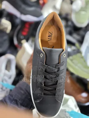 Zara Black High Master Quality Flat Lather Shoes for Man's