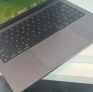 New Laptop Apple MacBook Pro 2013 8GB Intel Core i7 SSD 512GB