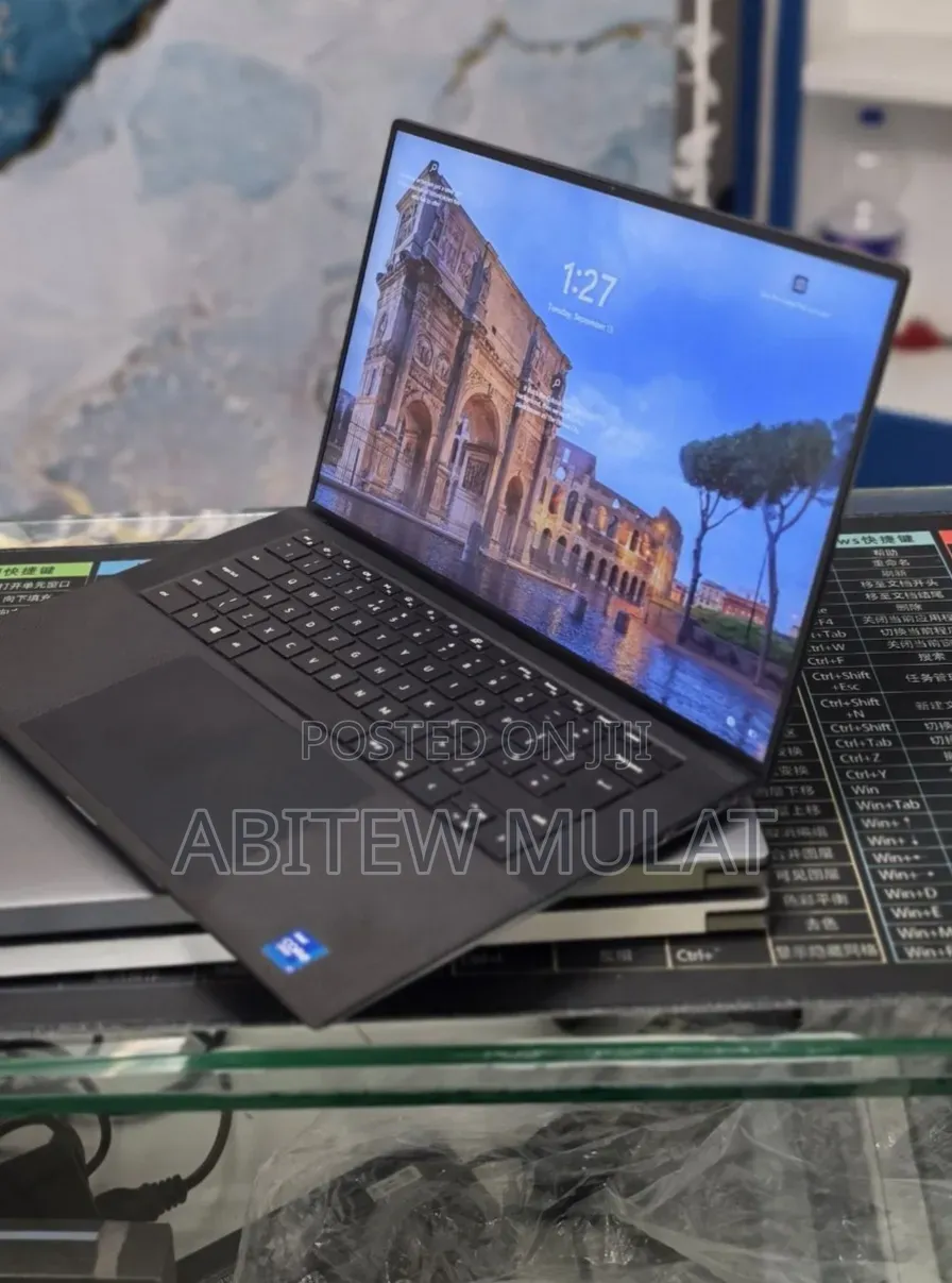 New Laptop Dell Precision 5560 32GB Intel Core i7 SSD 1T