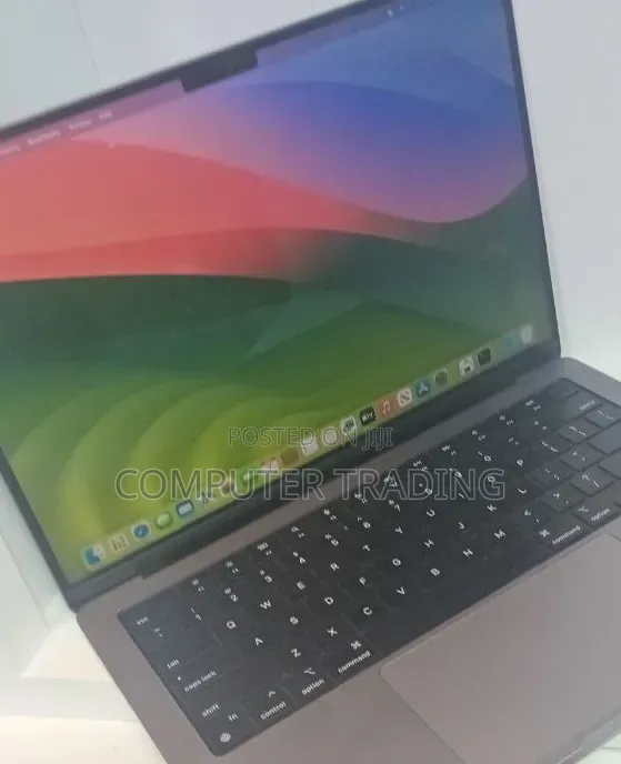New Laptop Apple MacBook Pro 2013 8GB Intel Core i7 SSD 512GB