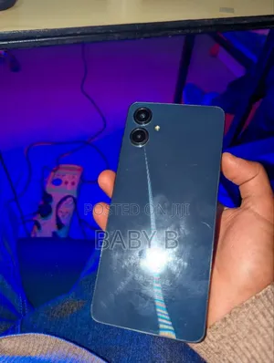 Samsung Galaxy A06 128 GB Black