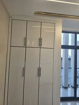 Furnished 8bdrm House in Bole for sale