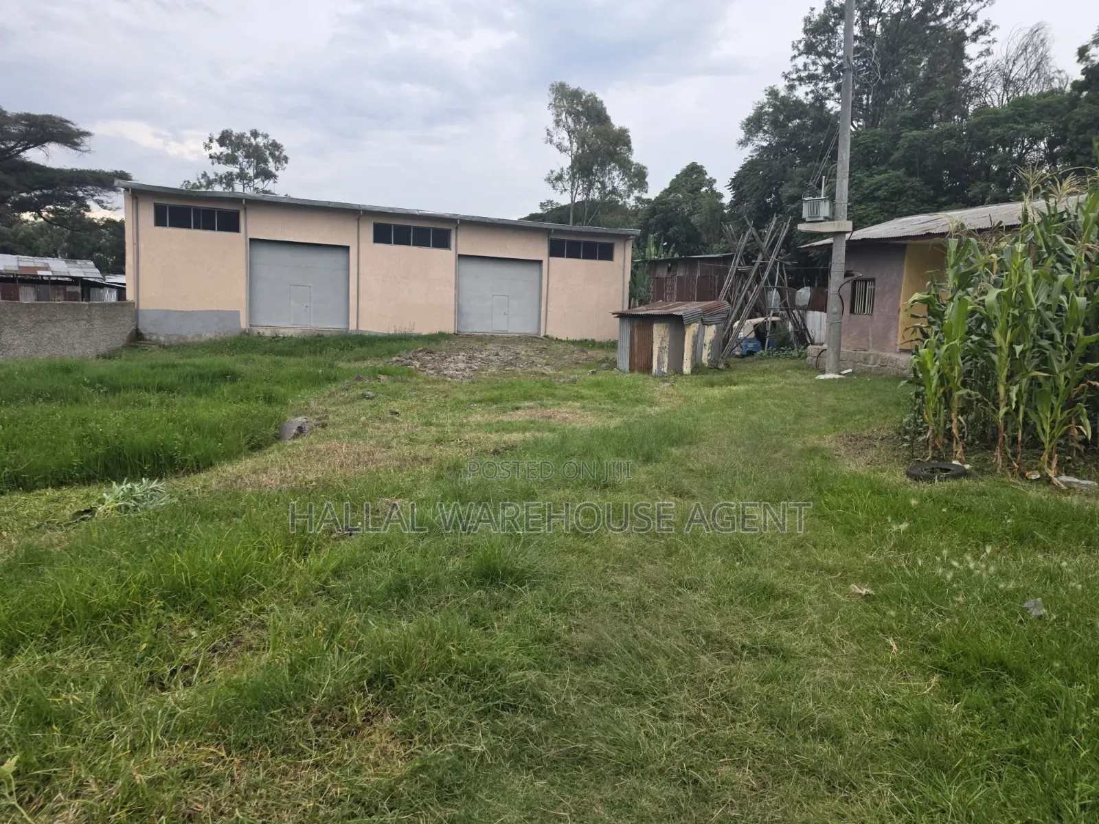 2500m2 Plot Area Warehouse for Rent