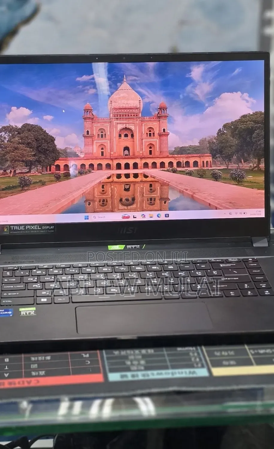 New Laptop MSI Creator A16 AI+ 32GB Intel Core i7 SSD 1T