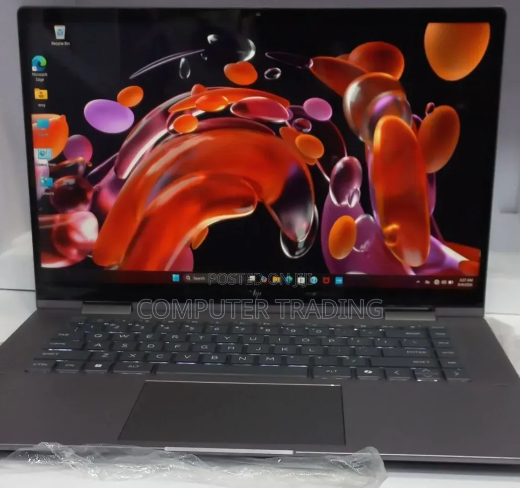 New Laptop HP Envy X2 16GB Intel Core Ultra 7 SSD 512GB