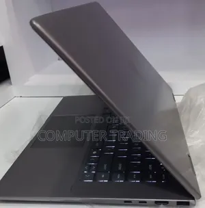 New Laptop HP Envy X2 16GB Intel Core Ultra 7 SSD 512GB