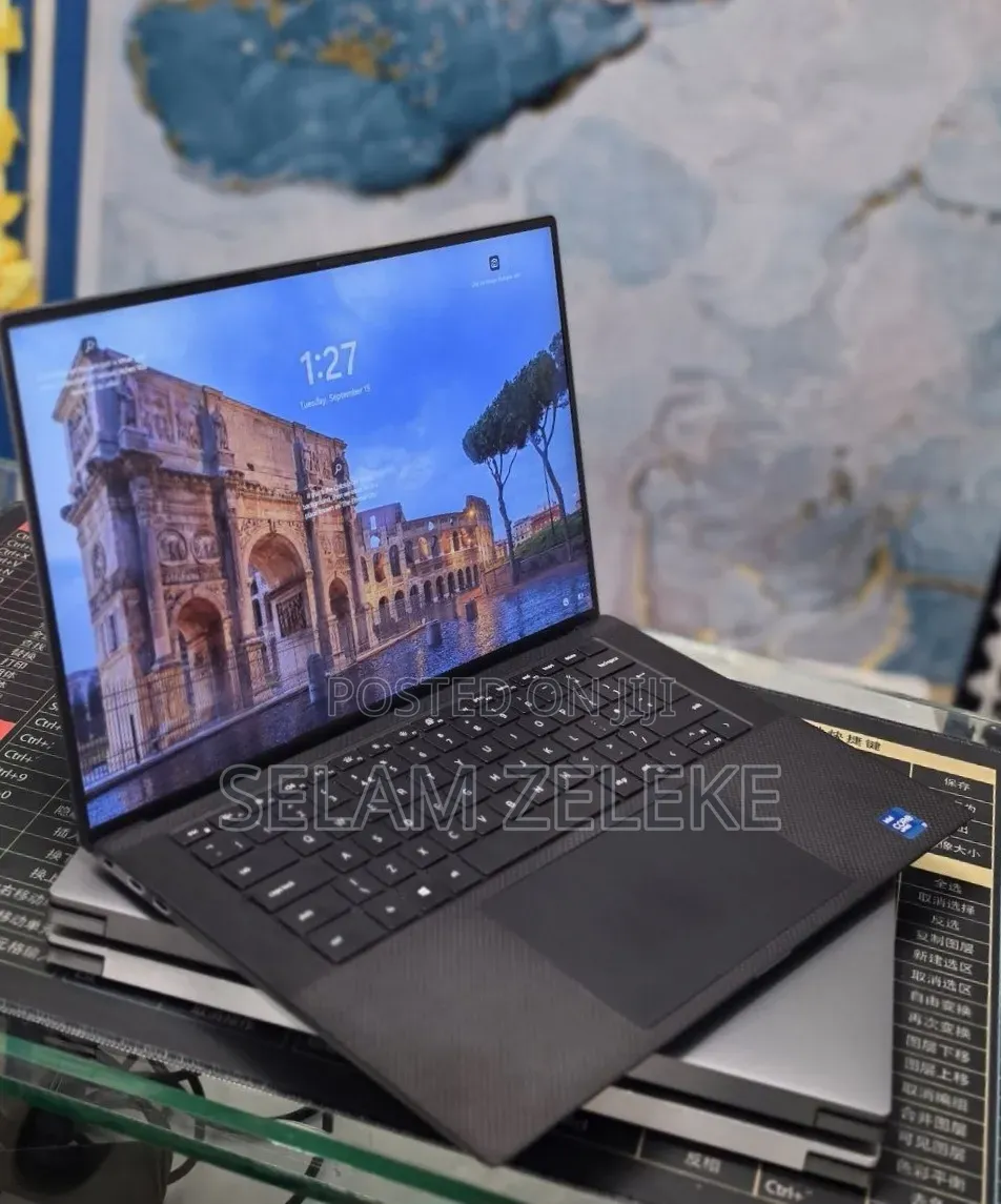 New Laptop Dell Precision 5560 32GB Intel Core i7 SSD 1T