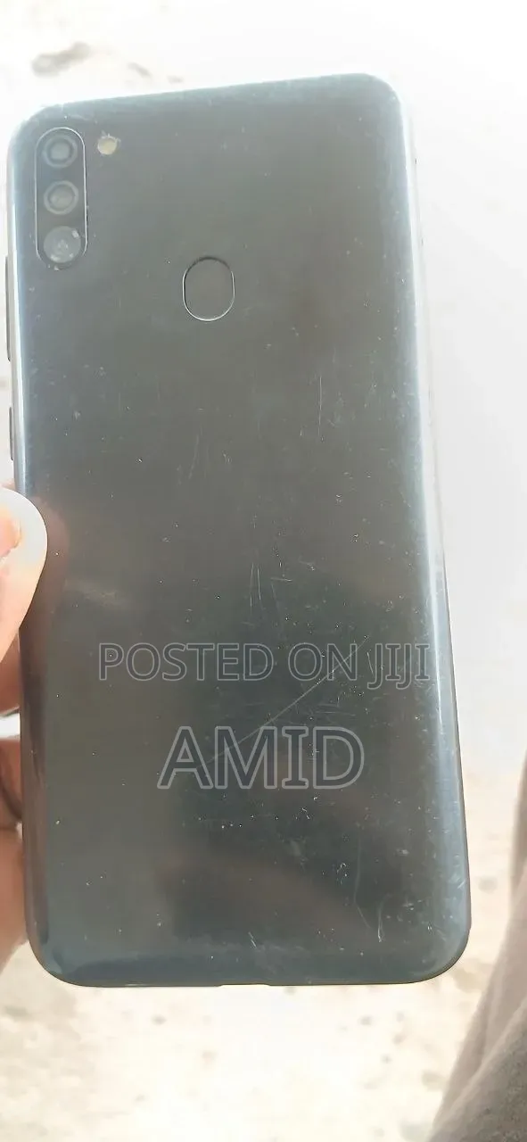 New Samsung Galaxy M11 32 GB Black