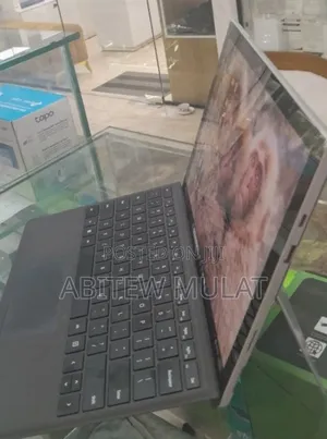 New Laptop Microsoft Surface Pro 7 16GB Intel Core i5 SSD 256GB