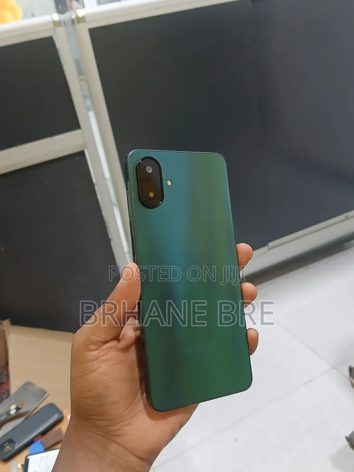 New Samsung Galaxy F07 64 GB Green