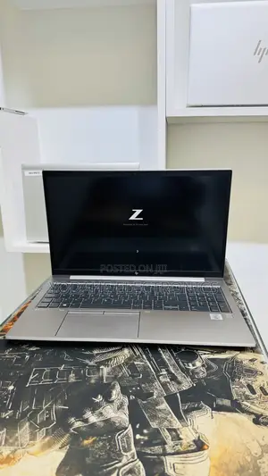 New Laptop HP ZBook 15 16GB Intel Core i7 SSD 512GB