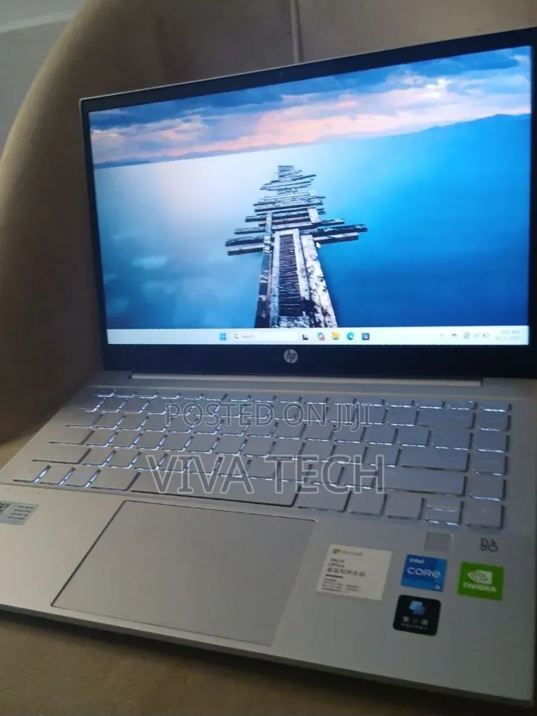 New Laptop HP Pavilion 14 16GB Intel Core i5 SSD 512GB
