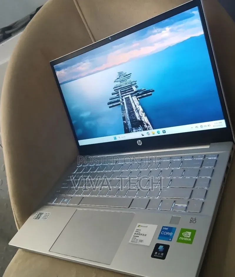 New Laptop HP Pavilion 14 16GB Intel Core i5 SSD 512GB
