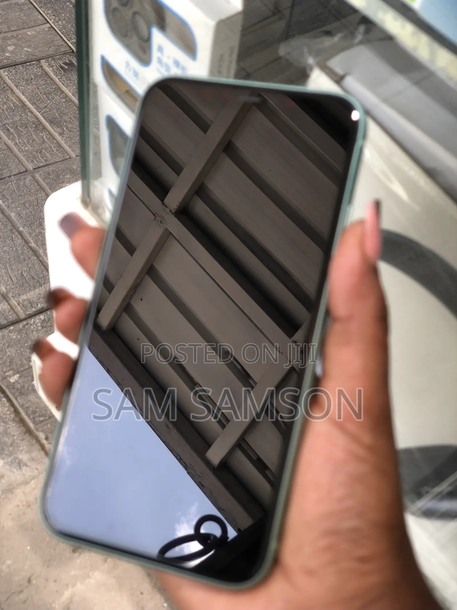 Apple iPhone 11 64 GB Green