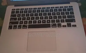 New Laptop Apple MacBook Air 2017 8GB Intel Core i7 SSD 128GB