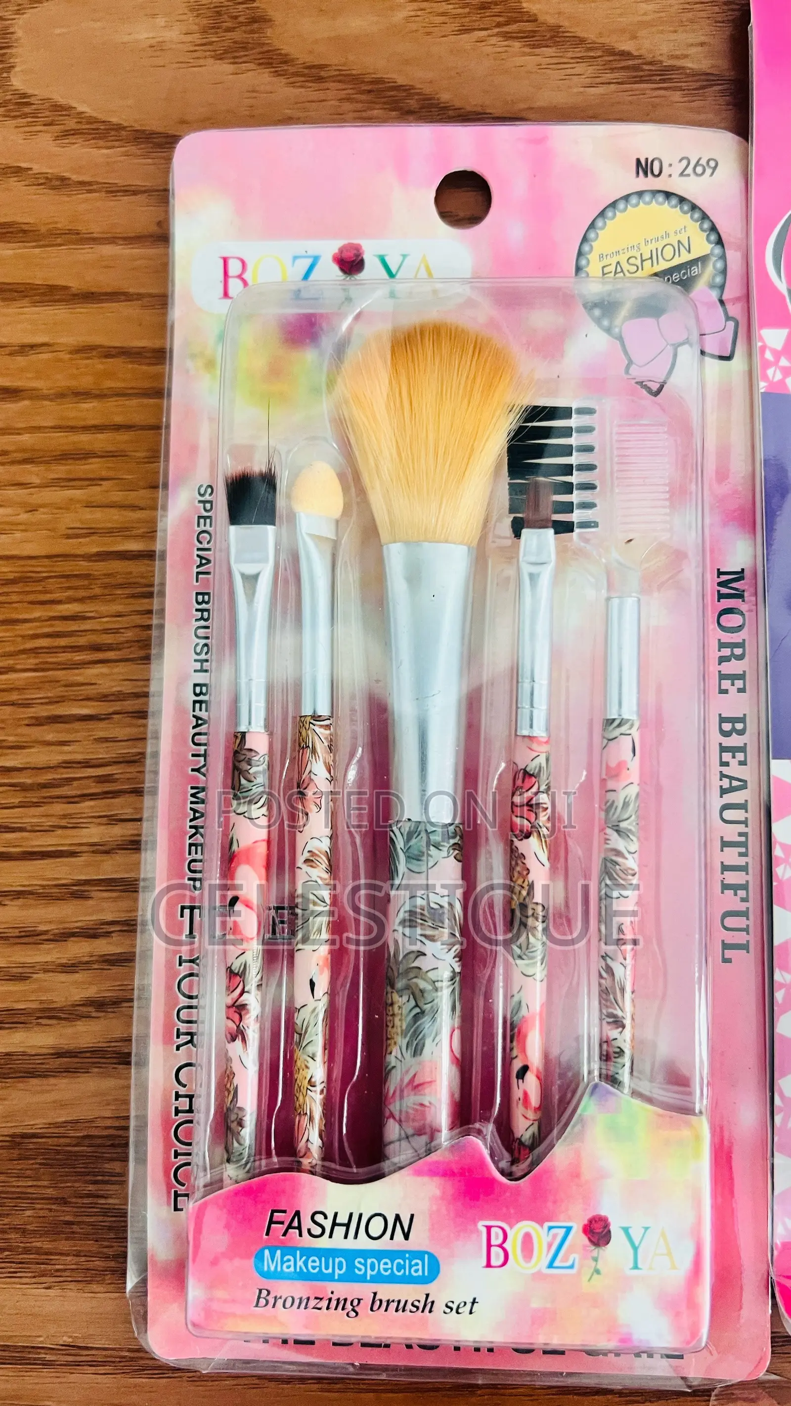 5 Set Makeup Brushes