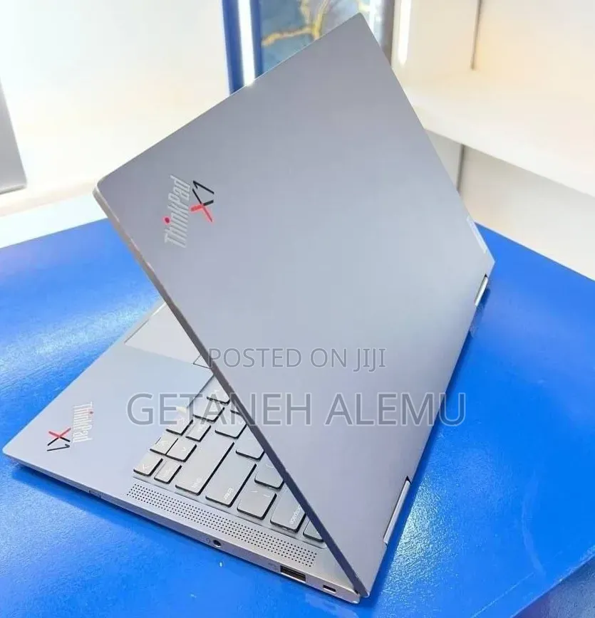 New Laptop Lenovo ThinkPad X1 Yoga 16GB Intel Core i7 SSD 512GB