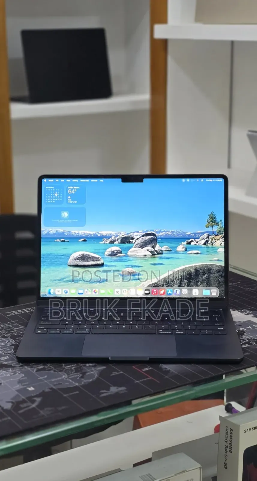 New Laptop Apple MacBook Air 2022 M2 16GB Apple M2 SSD 256GB