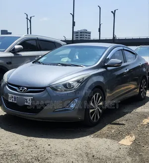 Hyundai Avante 2015 Silver