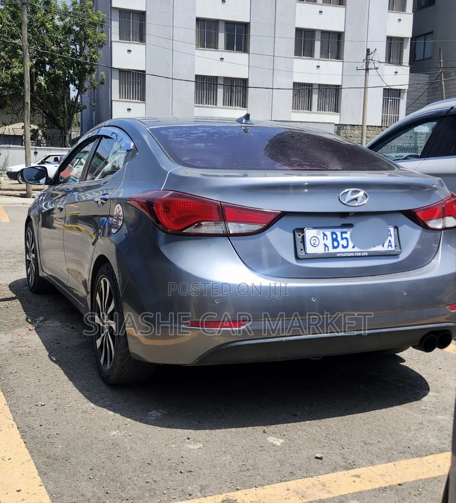 Hyundai Avante 2015 Silver