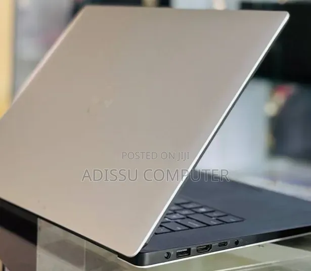 New Laptop Dell XPS 13 16GB Intel Core i7 SSD 512GB