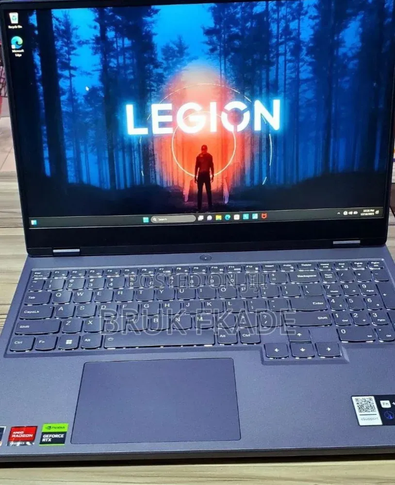 New Laptop Lenovo Legion 5 16GB AMD Ryzen 7 SSD 1T