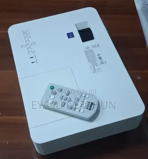 Sony Projector Model Name VPL-Dx220 Hardware Interface VGA