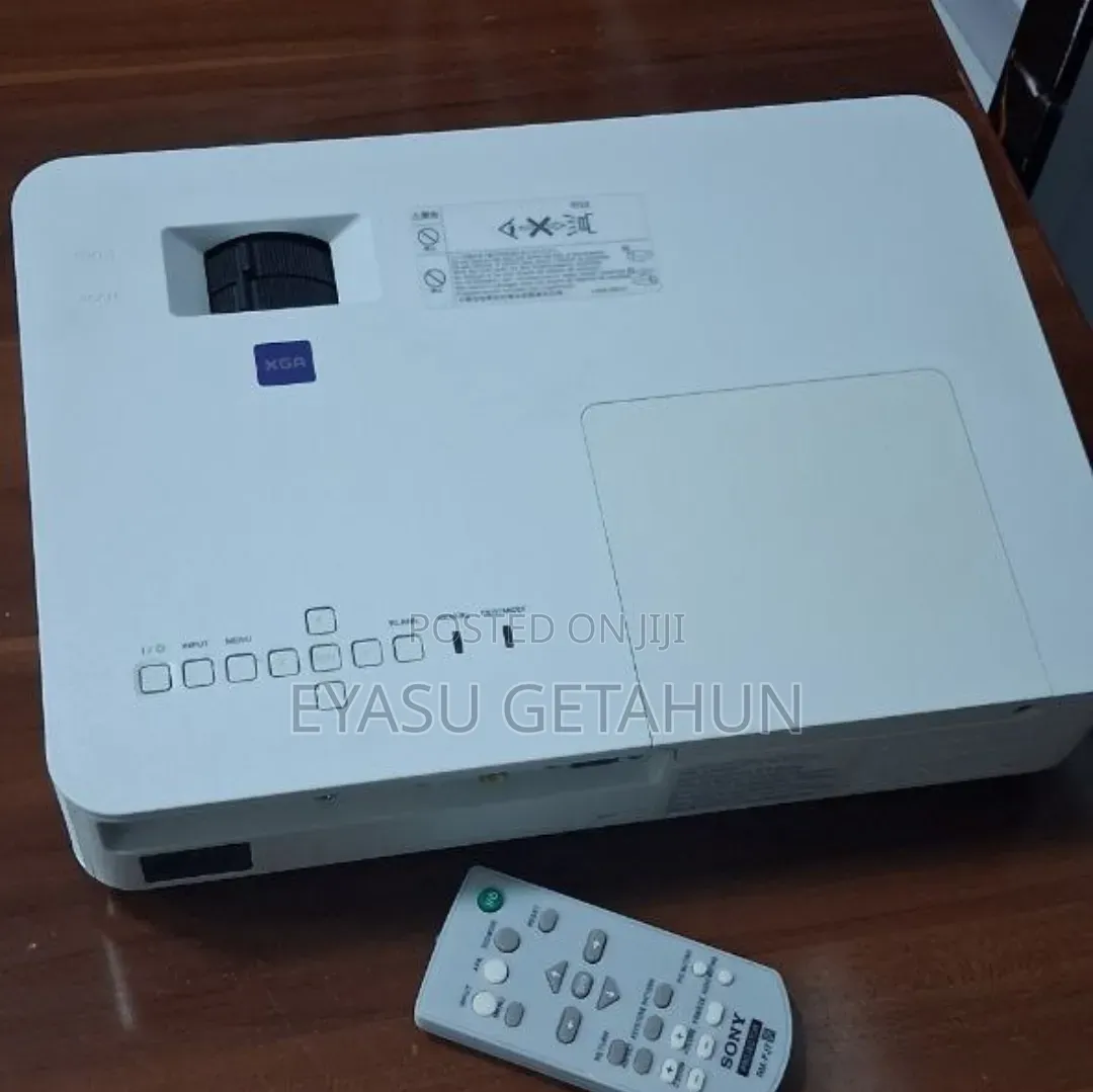 Sony Projector Model Name VPL-Dx220 Hardware Interface VGA