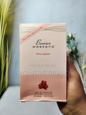 Berries Weekend Pink Edition - Eau De Parfum + Spray 100ml + 50ml
