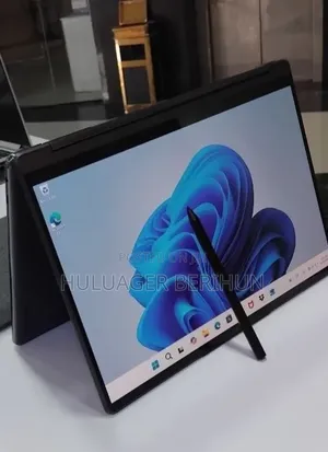 New Laptop Lenovo Yoga 9i 16GB Intel Core i7 SSD 512GB