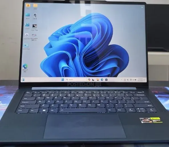 New Laptop Lenovo ThinkPad X1 Yoga 16GB AMD Ryzen 7 SSD 512GB
