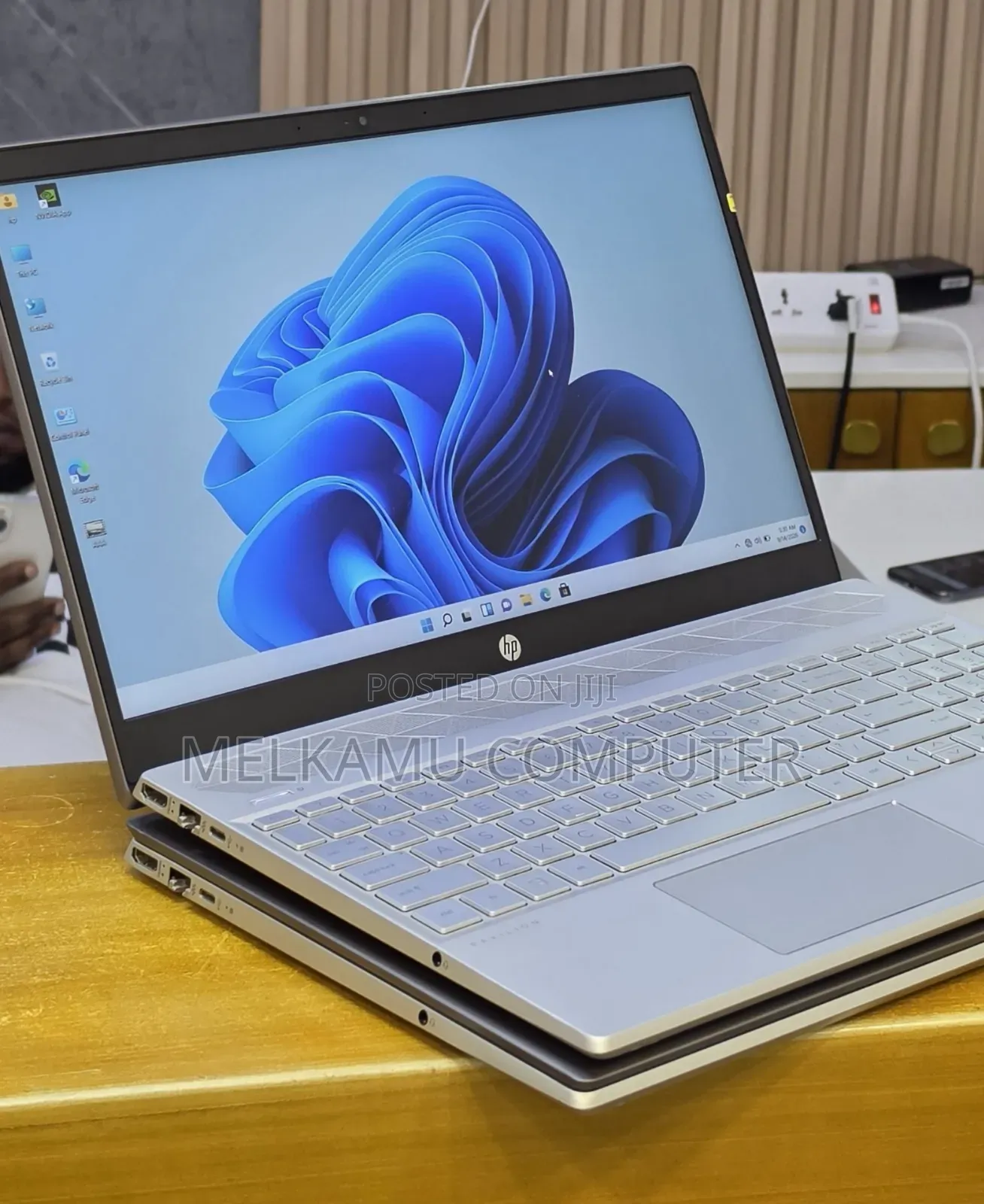 New Laptop HP Pavilion 15 16GB Intel Core i7 SSD 512GB
