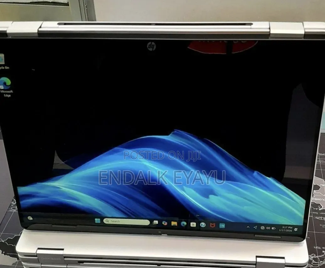 New Laptop HP OmniBook 5 Flip 16GB Intel Core 7 SSD 512GB