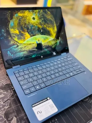 New Laptop HP OmniBook X Flip 14" 16GB Intel Core Ultra 5 SSD 512GB