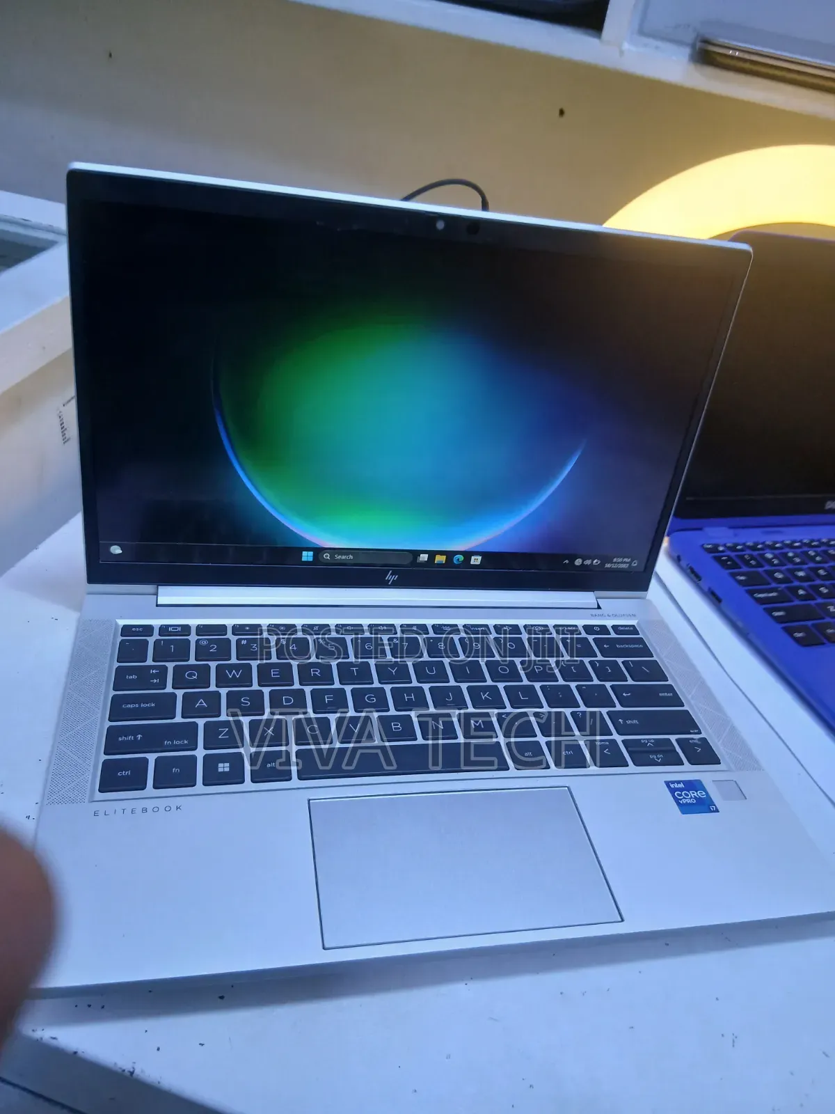 New Laptop HP EliteBook 830 G8 16GB Intel Core i7 SSD 512GB