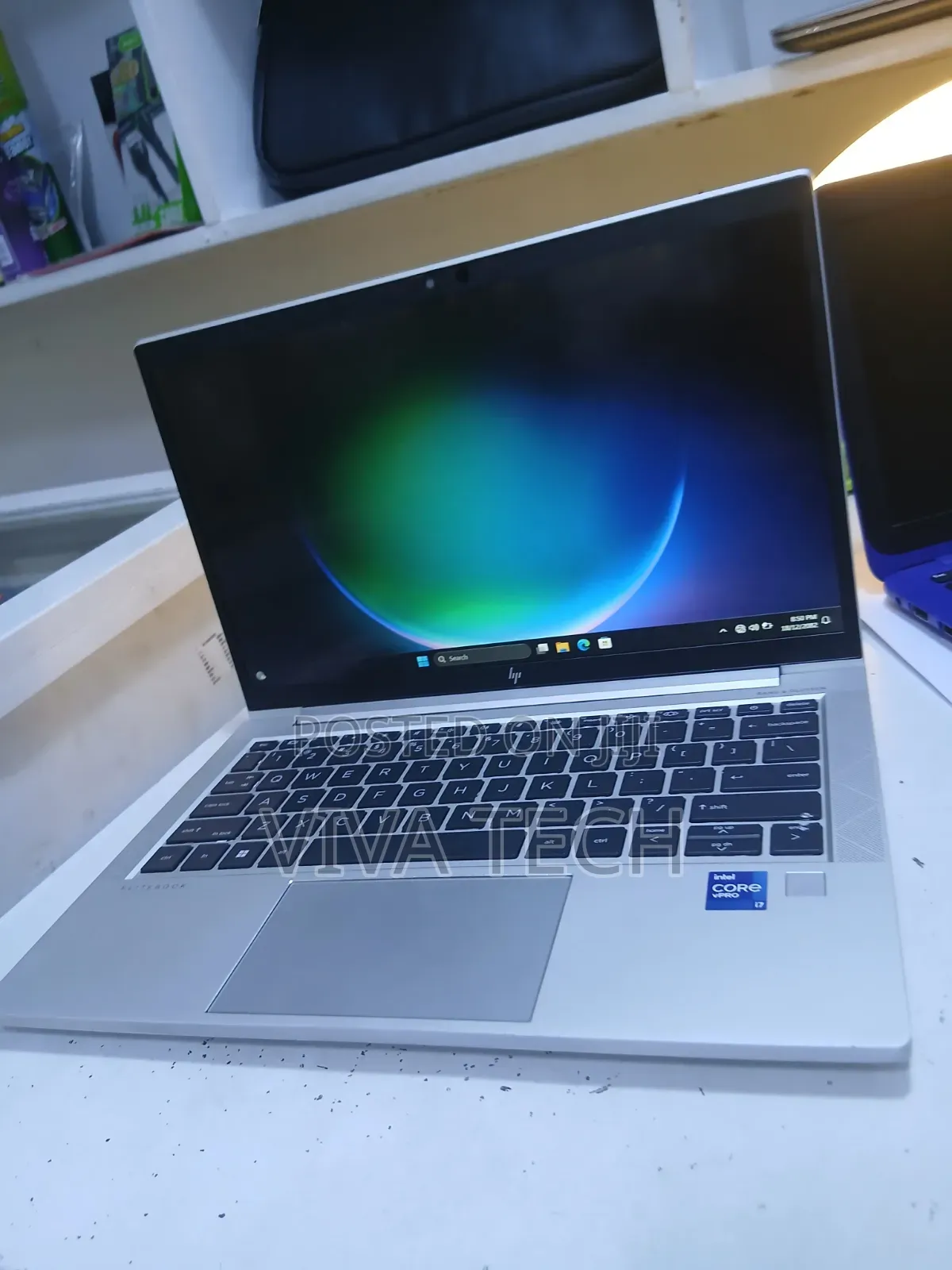 New Laptop HP EliteBook 830 G8 16GB Intel Core i7 SSD 512GB