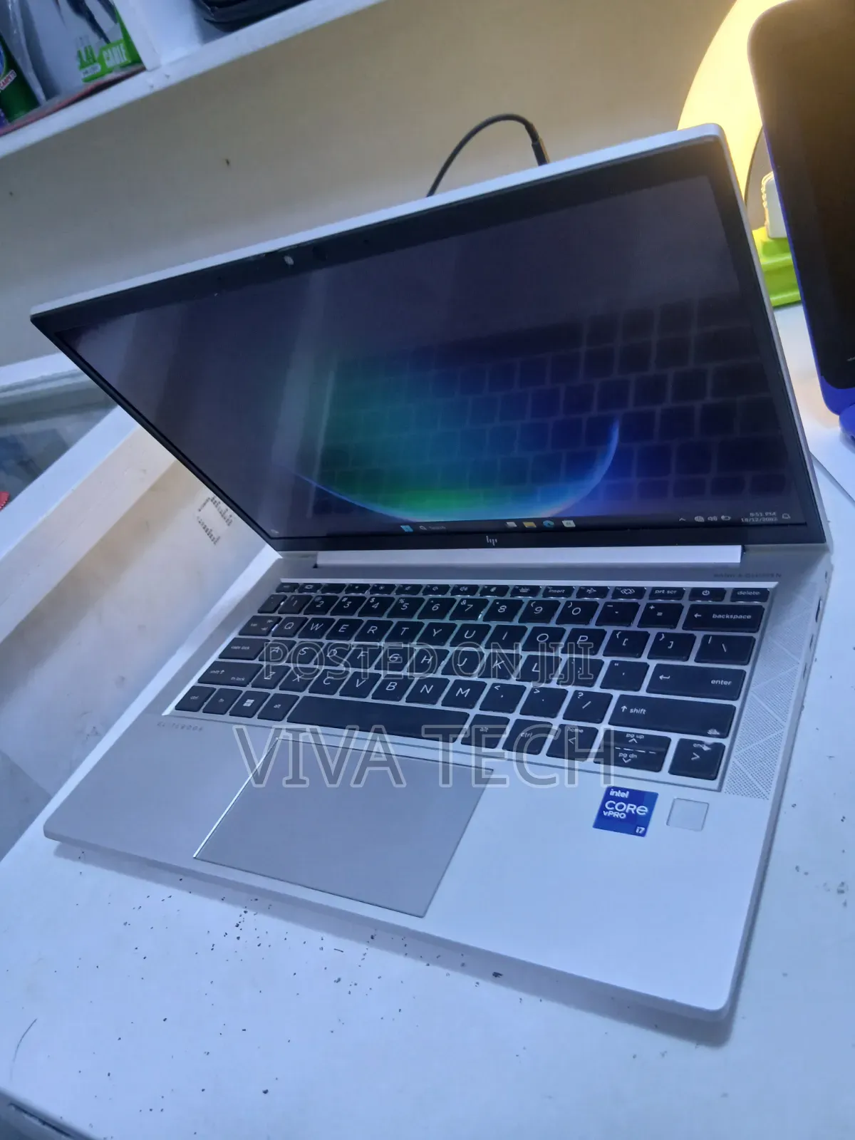 New Laptop HP EliteBook 830 G8 16GB Intel Core i7 SSD 512GB