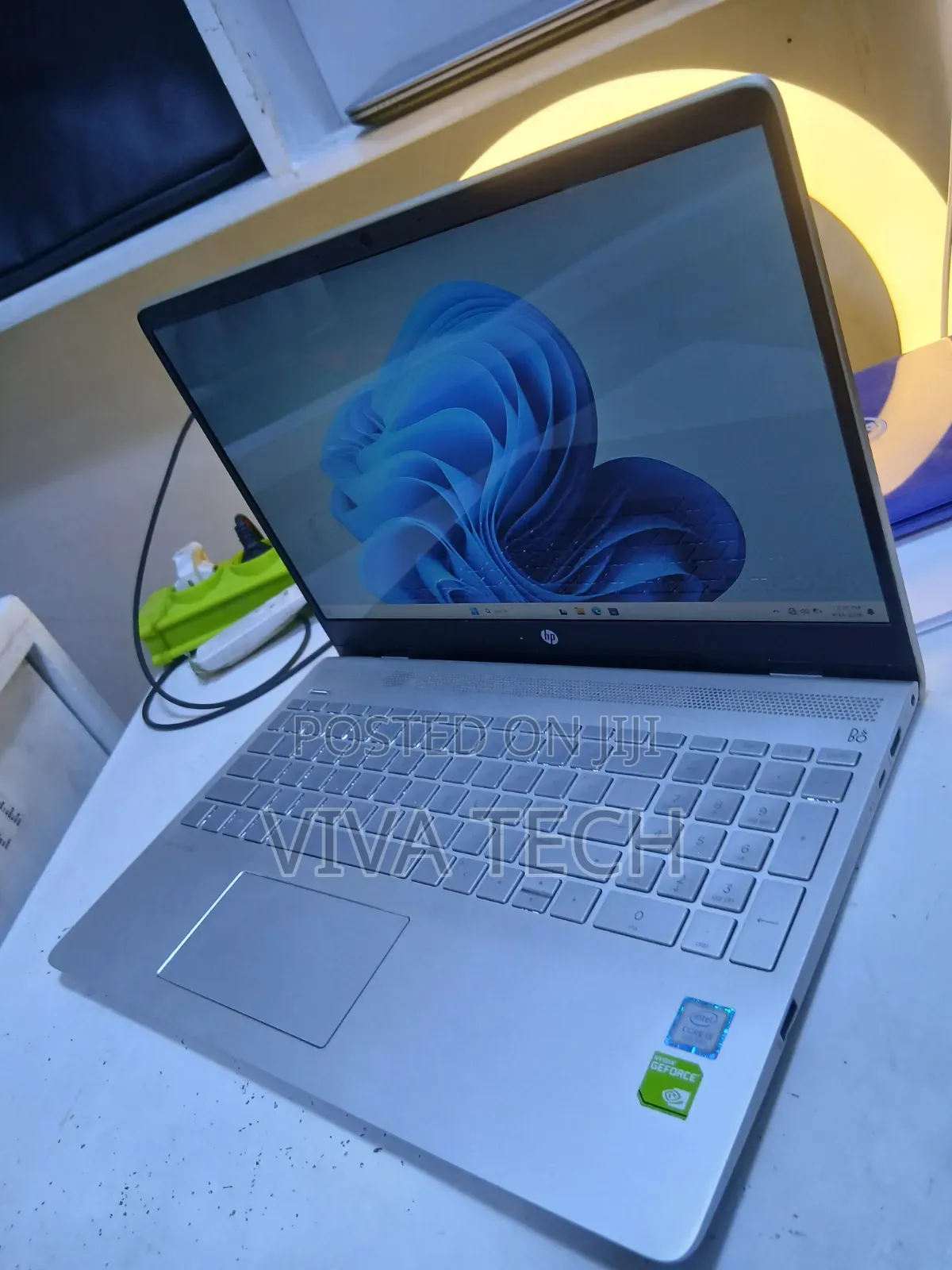 New Laptop HP Pavilion 15 8GB Intel Core i5 SSD 512GB