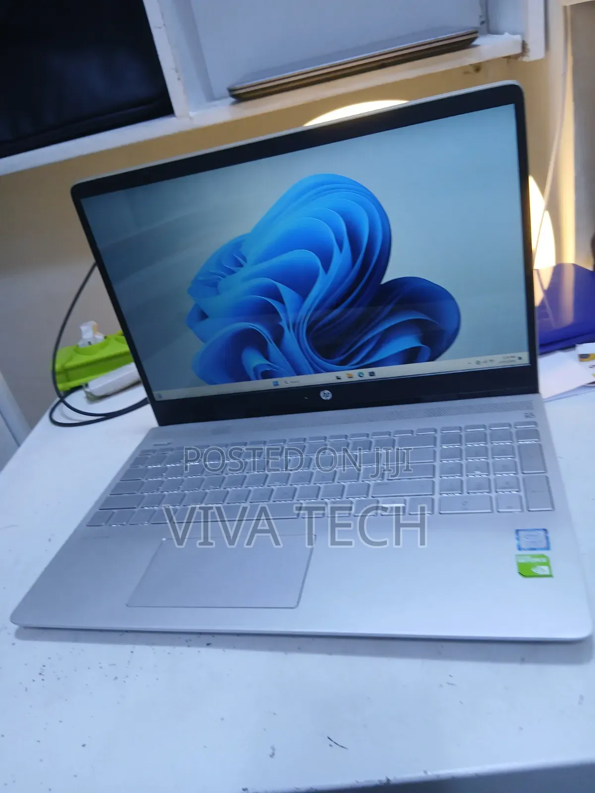 New Laptop HP Pavilion 15 8GB Intel Core i5 SSD 512GB